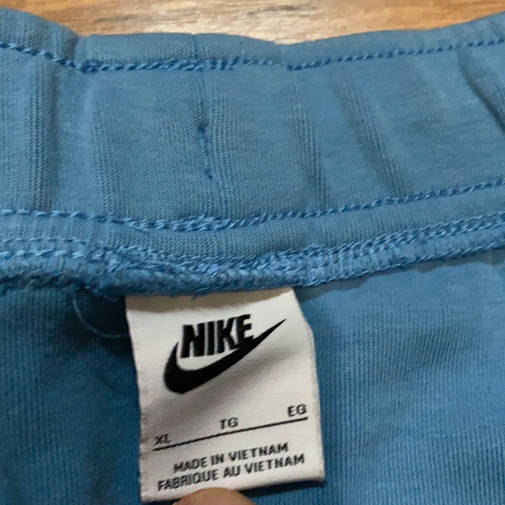 Nike Tech Fleece Two Tone Jogger Sweatpants - Picture 4 of 5